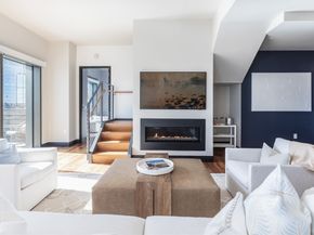 300 Pier 4 Blvd PH J, Boston MA 02210