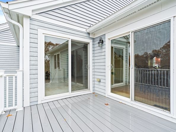 7E Strawberry Lane E, Hudson MA 01749