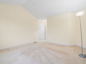 7E Strawberry Lane E, Hudson MA 01749