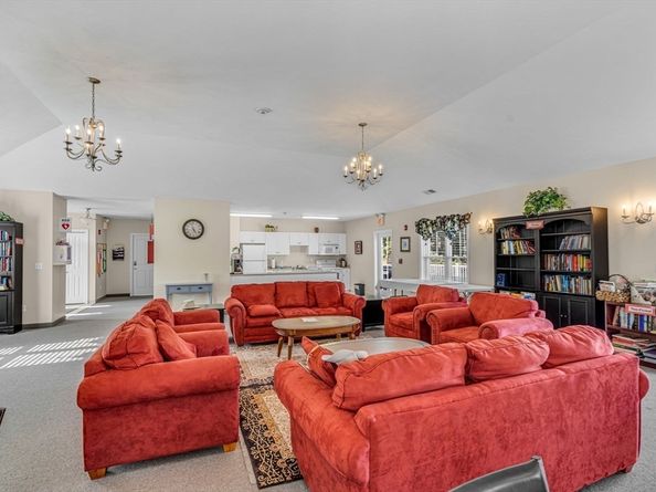 7E Strawberry Lane E, Hudson MA 01749