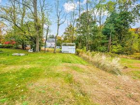 360 High St, Whitman MA 02382