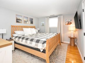 360 High St, Whitman MA 02382