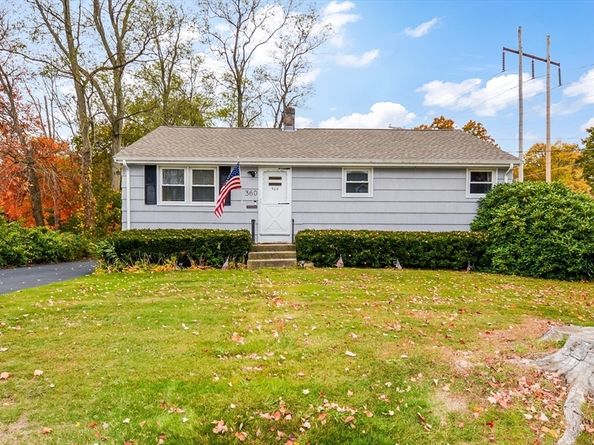 360 High St, Whitman MA 02382