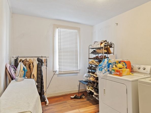 40 Aetna Street, Worcester MA 01604