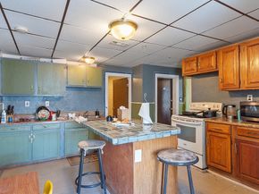 40 Aetna Street, Worcester MA 01604