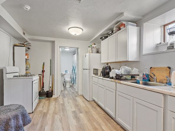 40 Aetna Street, Worcester MA 01604