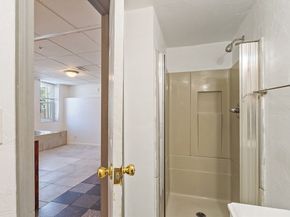 40 Aetna Street, Worcester MA 01604