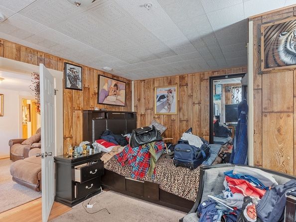 40 Aetna Street, Worcester MA 01604