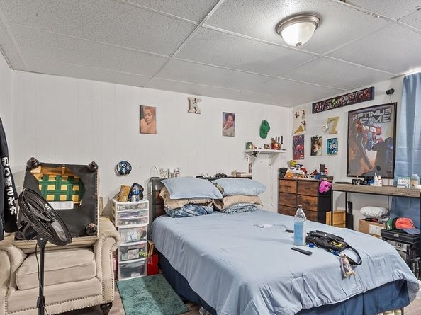 40 Aetna Street, Worcester MA 01604