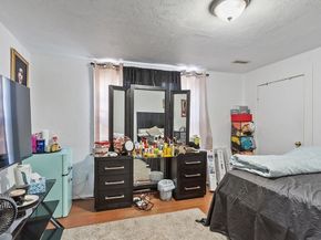 40 Aetna Street, Worcester MA 01604