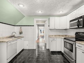 4 Elm St 3, Peabody MA 01960