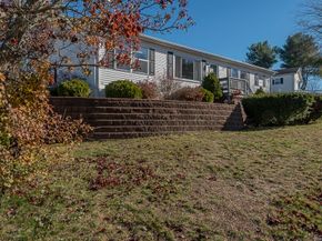 9 Headlands Dr, Plymouth MA 02360