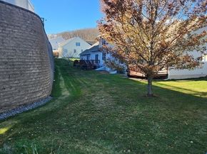 23 Horne Way 23, Millbury MA 01527