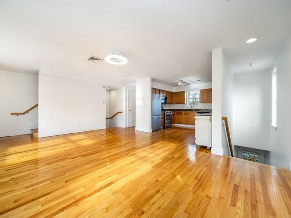 144 Library St 144, Chelsea MA 02150