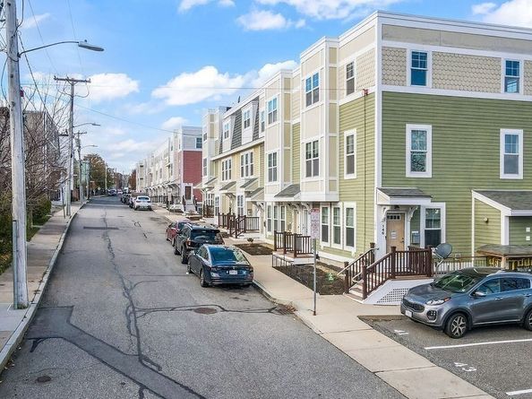 144 Library St 144, Chelsea MA 02150