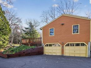 302 Ash St, Winchendon MA 01475