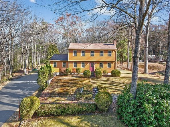 302 Ash St, Winchendon MA 01475