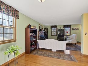 302 Ash St, Winchendon MA 01475