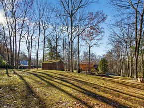 302 Ash St, Winchendon MA 01475