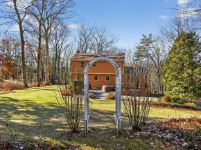 302 Ash St, Winchendon MA 01475