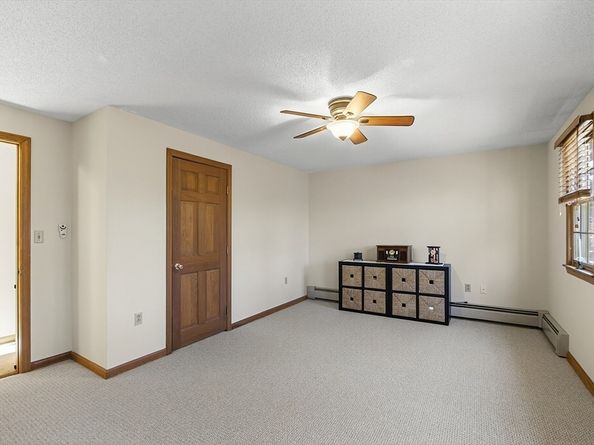 302 Ash St, Winchendon MA 01475