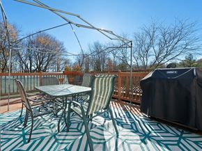 76 Parsons Hill Dr A, Worcester MA 01603