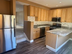 39 Neillian St 39, Bedford MA 01730