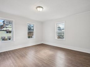 43 Pleasant St, Fitchburg MA 01420