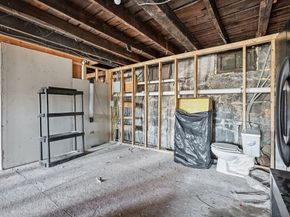 43 Pleasant St, Fitchburg MA 01420