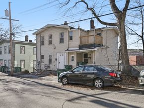 43 Pleasant St, Fitchburg MA 01420