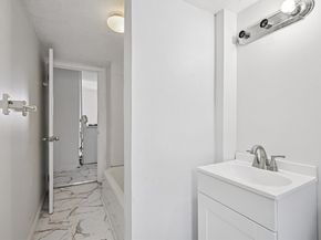 43 Pleasant St, Fitchburg MA 01420