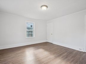 43 Pleasant St, Fitchburg MA 01420