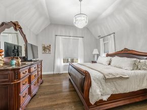 11 Osborne Hill Dr, Salem MA 01970