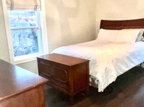 11 Osborne Hill Dr, Salem MA 01970