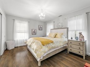 11 Osborne Hill Dr, Salem MA 01970