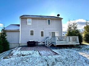 204 Roosevelt St, Fitchburg MA 01420