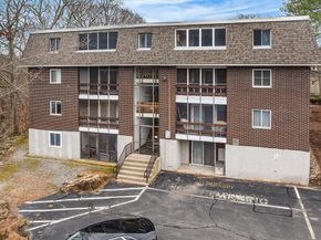 10 Mill St B, Maynard MA 01754