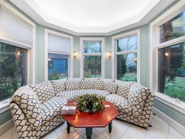 37 Stanley Rd, Swampscott MA 01907