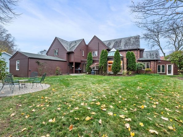 37 Stanley Rd, Swampscott MA 01907