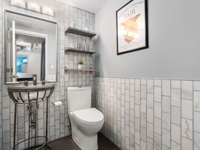 25 Channel Center St 807, Boston MA 02210