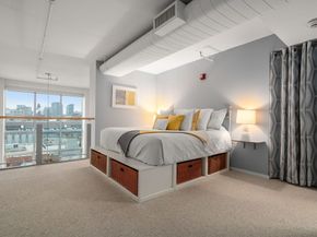 25 Channel Center St 807, Boston MA 02210