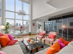 25 Channel Center St 807, Boston MA 02210