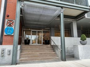 25 Channel Center St 807, Boston MA 02210