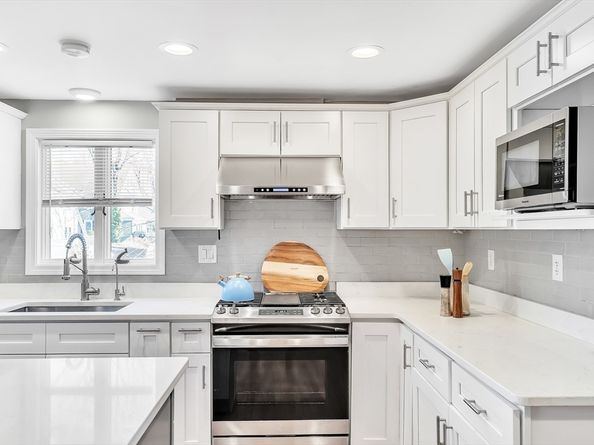 32 Oak St., Winchester MA 01890