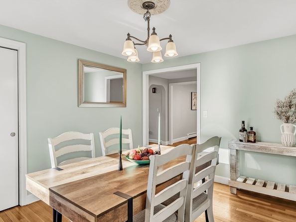 32 Oak St., Winchester MA 01890