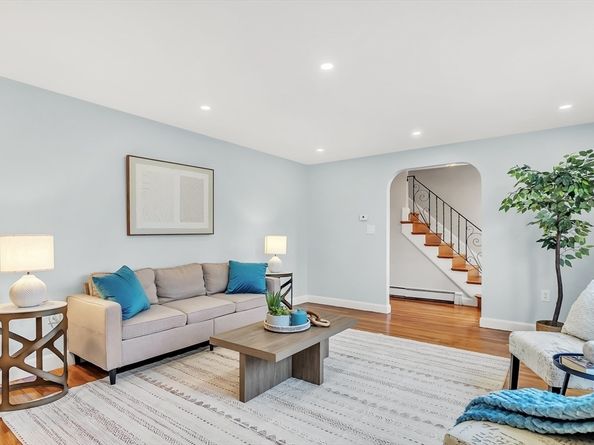 32 Oak St., Winchester MA 01890