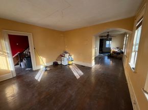 15 Granite St, Rockport MA 01966