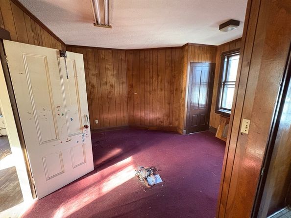 15 Granite St, Rockport MA 01966