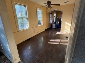 15 Granite St, Rockport MA 01966