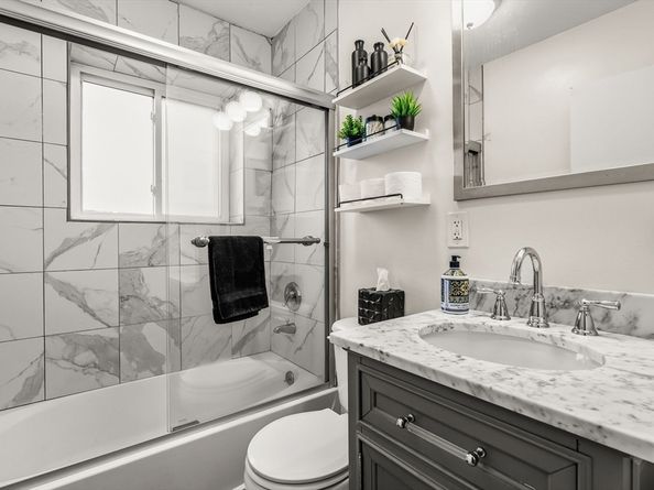 543 Adams St 24, Boston MA 02122